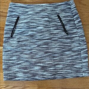 LOFT Black and White Textured Pencil Skirt